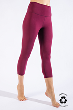 Load image into Gallery viewer, Buttery Super Soft Capri length Yoga Pants with waist Key Pocket-Burgundy