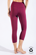 Load image into Gallery viewer, Buttery Super Soft Capri length Yoga Pants with waist Key Pocket-Burgundy