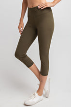 Load image into Gallery viewer, Buttery Super Soft Capri length Yoga Pants with waist Key Pocket-Olive