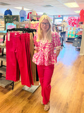 Load image into Gallery viewer, Fuchsia Cropped Wide Leg Jeans