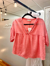 Load image into Gallery viewer, Ladies Cotton Gauze Coral Top