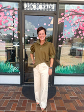 Load image into Gallery viewer, Cream Wide Leg Patch Pockets With Gold Hardware Accent