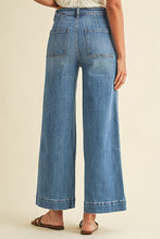 Load image into Gallery viewer, High Rise Pin Tuck Wide Leg Jeans