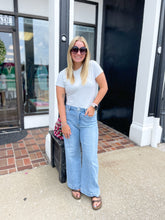 Load image into Gallery viewer, Trinity Light Wash High Rise Wide Leg Jeans