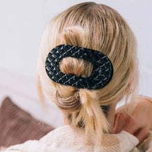 Load image into Gallery viewer, Jet Black Quilted Large Flat Round Clip