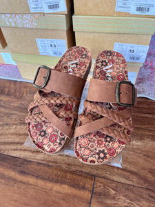 Nora Tan Sandals - Stylish Comfort For Every Step