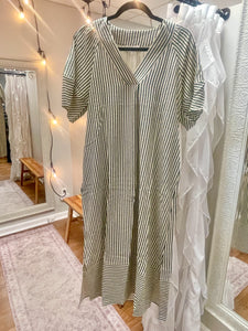 Hunter Green and Cream Midi Dress