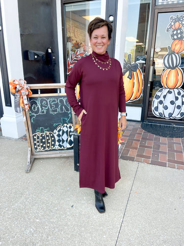 Burgundy Long Sleeve Mock Neck Midi Dress With Pockets