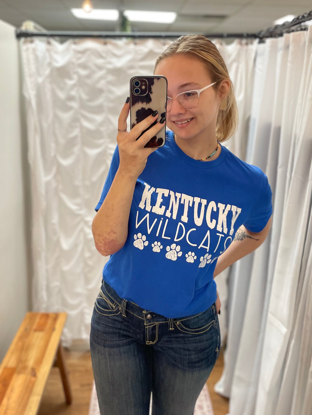 Kentucky Paw Prints Soft Unisex Tee