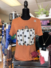 Load image into Gallery viewer, Polka Dot Pumpkin Unisex Tee