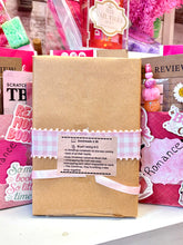 Load image into Gallery viewer, Blind Date With a Book Gift Set- Romance