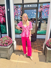 Load image into Gallery viewer, Fuchsia Cropped Wide Leg Jeans