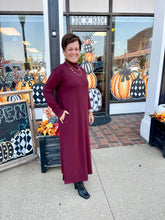 Load image into Gallery viewer, Burgundy Long Sleeve Mock Neck Midi Dress With Pockets