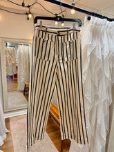 Load image into Gallery viewer, Black Stripe Cropped Wide Leg Pants