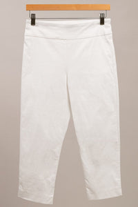 Ladies White Capri Pants