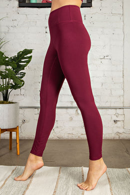 Buttery Soft Full Length Leggings in Maroon