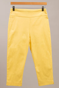 Ladies Yellow Capri Pants