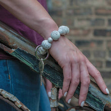 Load image into Gallery viewer, Linen Wrist Keychain